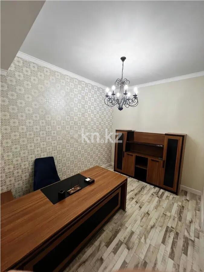 Продажа 6-комнатной квартиры, 280 м² - Продажа пятикомнатных и более квартир в Медеуском р-не Алматы - страница 2 фото 4 из 11