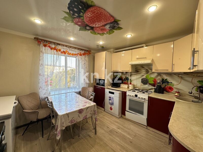 Продажа 4-комнатной квартиры, 86.9 м² - Продажа квартир в районе Город в Караганде фото 17 из 38