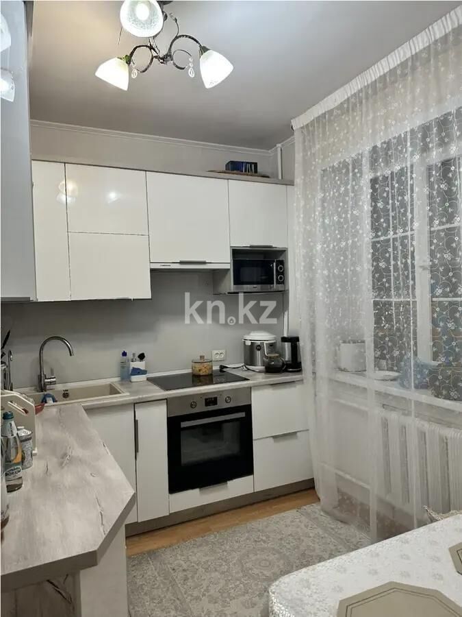 Продажа 4-комнатной квартиры, 86 м² - Продажа четырехкомнатных квартир в Медеуском р-не Алматы - страница 2 фото 1 из 1