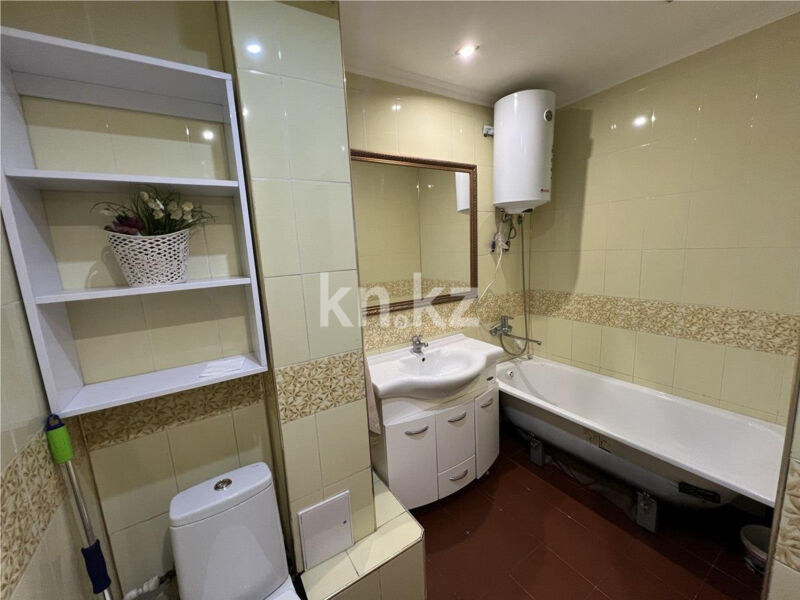 Продажа 4-комнатной квартиры, 75 м² - Продажа четырехкомнатных квартир в панельном доме в Караганде - страница 7 фото 12 из 13