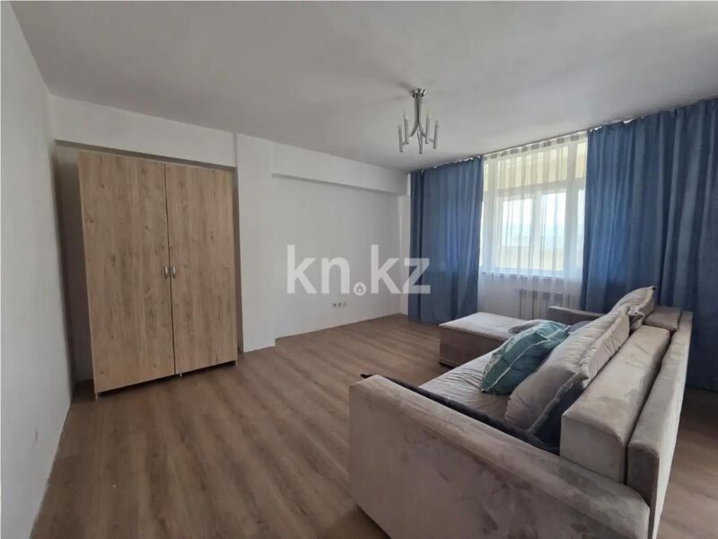 Продажа 1-комнатной квартиры, 45 м² - Продажа квартир в монолитно-каркасном доме в Алматы - страница 44 фото 1 из 2