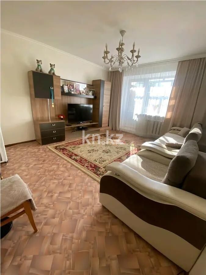 Продажа 4-комнатной квартиры, 77.9 м² - Продажа четырехкомнатных квартир в кирпичном доме в Казахстане - страница 15 фото 1 из 8