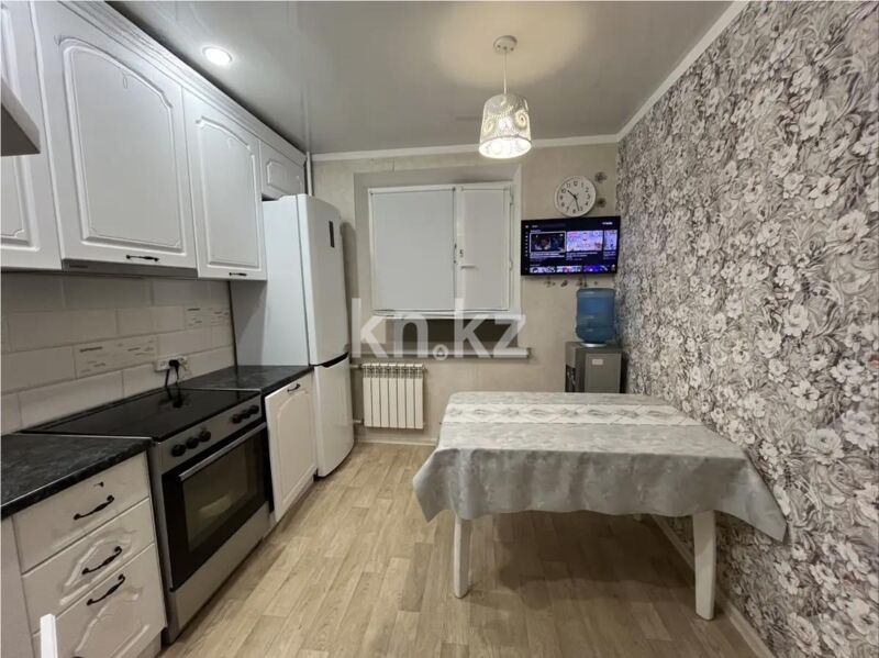 Продажа 3-комнатной квартиры, 64 м² - Продажа квартир от собственников в Караганде фото 3 из 6