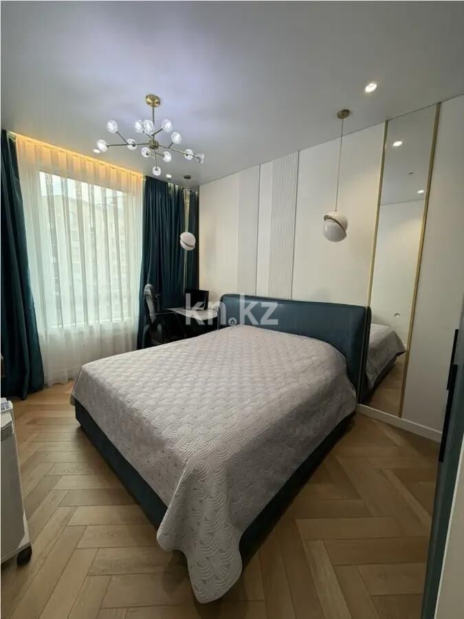 Продажа 4-комнатной квартиры, 132.7 м² - Продажа четырехкомнатных квартир в блочном доме в Астане фото 3 из 8