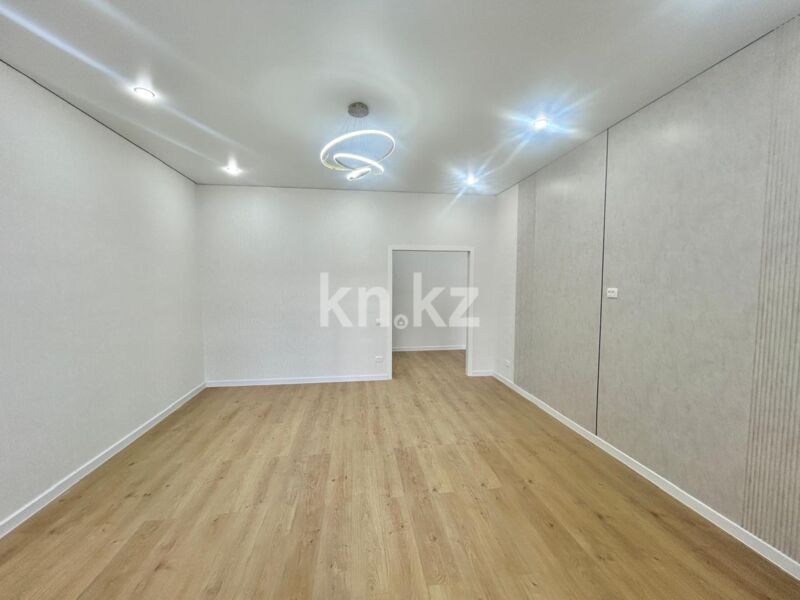 Продажа 3-комнатной квартиры, 79 м² - Продажа трехкомнатных квартир на Юго-Востоке Караганды - страница 25 фото 2 из 13