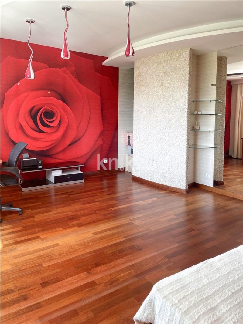 Продажа 4-комнатной квартиры, 206 м² - Продажа четырехкомнатных квартир в монолитно-каркасном доме в Казахстане - страница 16 фото 3 из 30