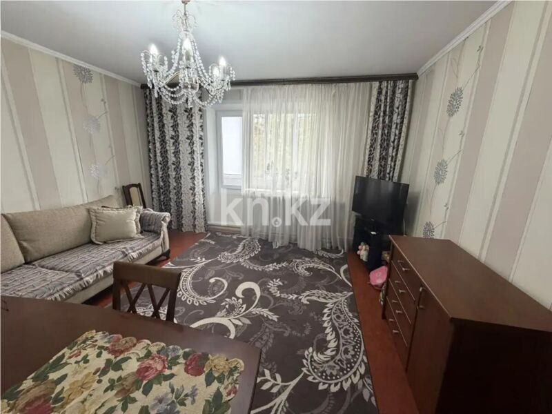 Продажа 3-комнатной квартиры, 65 м² - Продажа квартир от собственников в Караганде фото 1 из 7