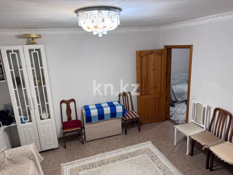 Продажа 4-комнатной квартиры, 80 м² - Продажа четырехкомнатных квартир в Караганде - страница 2 фото 6 из 13