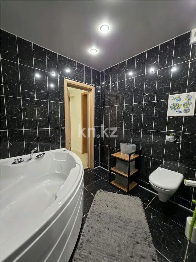 Продажа 5-комнатной квартиры, 198 м² - Продажа пятикомнатных и более квартир в Медеуском р-не Алматы - страница 2 фото 9 из 10