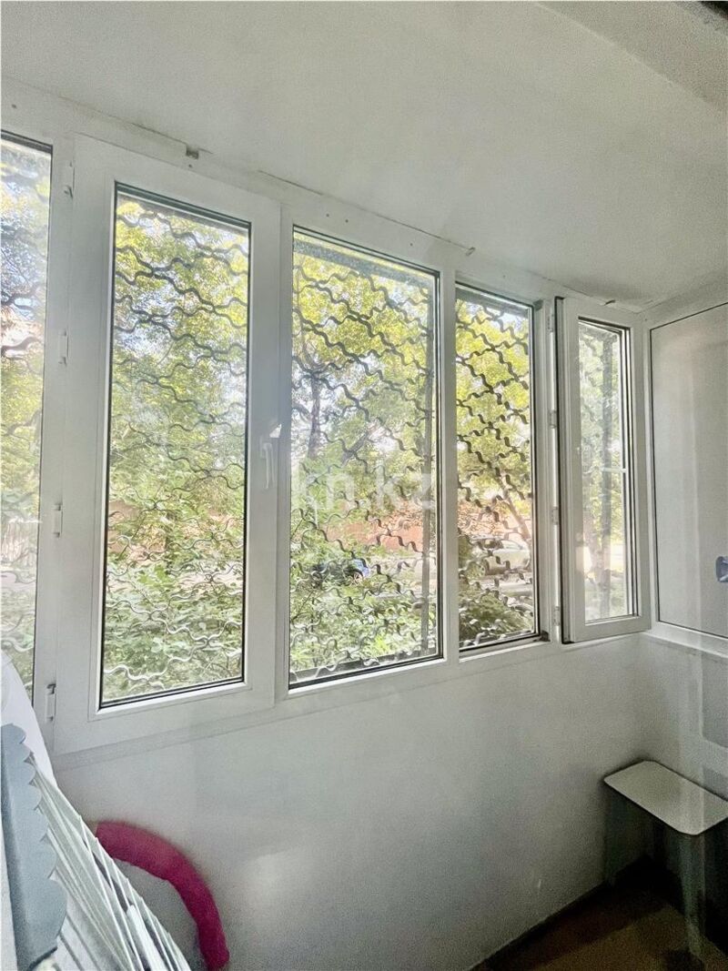 Продажа 1-комнатной квартиры, 33 м² - Продажа однокомнатных квартир в Темиртау - страница 4 фото 8 из 9