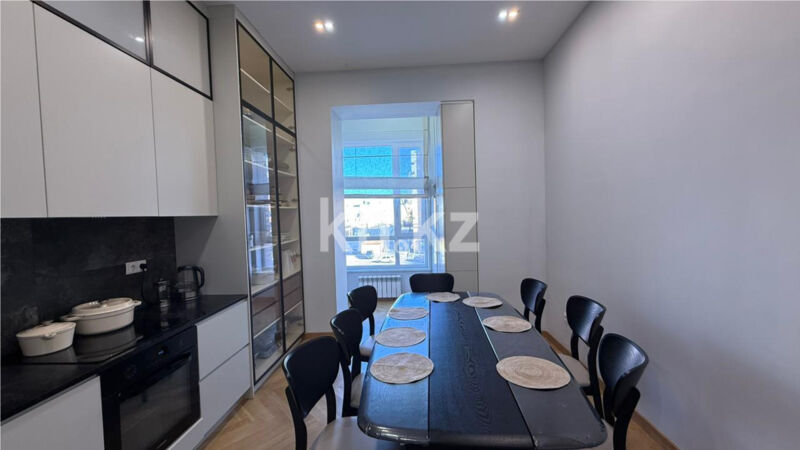 Продажа 5-комнатной квартиры, 155 м² - Продажа пятикомнатных и более квартир в кирпичном доме в Астане - страница 2 фото 4 из 21