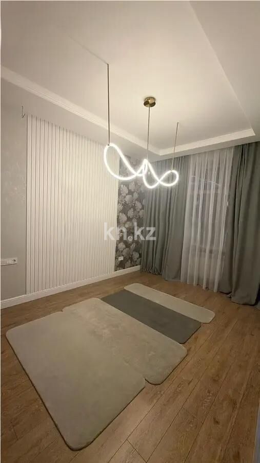 Продажа 2-комнатной квартиры, 69 м² - Продажа двухкомнатных квартир в кирпичном доме в Караганде фото 1 из 4