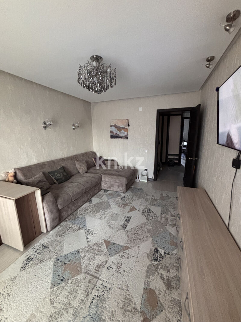 Продажа 4-комнатной квартиры, 73.9 м² - Продажа четырехкомнатных квартир в кирпичном доме в Караганде - страница 6 фото 4 из 24
