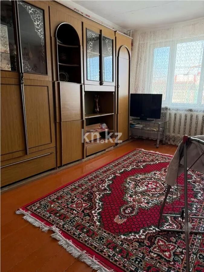 Продажа 4-комнатной квартиры, 64 м² - Продажа четырехкомнатных квартир в Жетысуском р-не Алматы фото 1 из 8