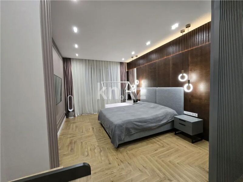 Продажа 4-комнатной квартиры, 151 м² - Продажа четырехкомнатных квартир в кирпичном доме в Алматы - страница 4 фото 4 из 8