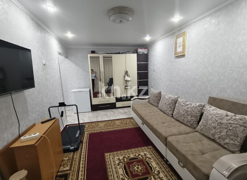 Продажа 1-комнатной квартиры, 31 м² - Продажа однокомнатных квартир в панельном доме в Караганде - страница 8 фото 1 из 9