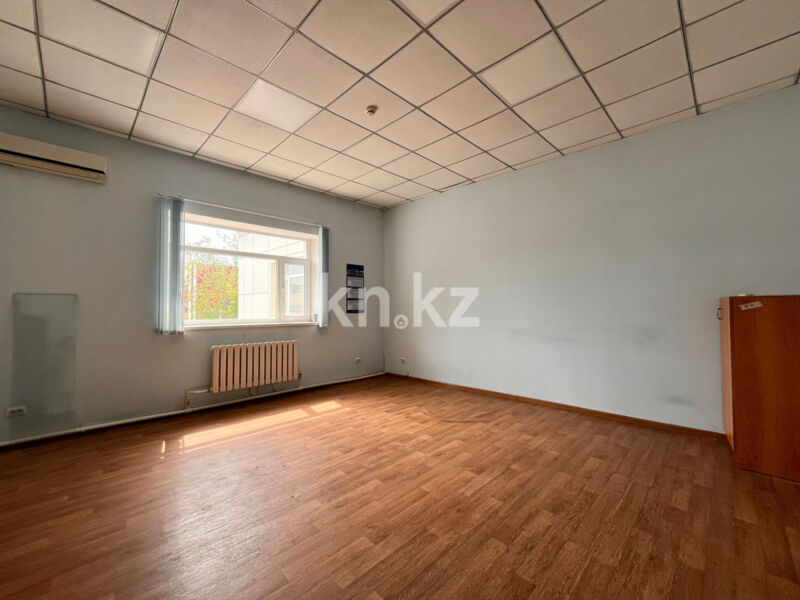 Продажа здания, 1479.7 м² - Продажа зданий в Караганде фото 3 из 39