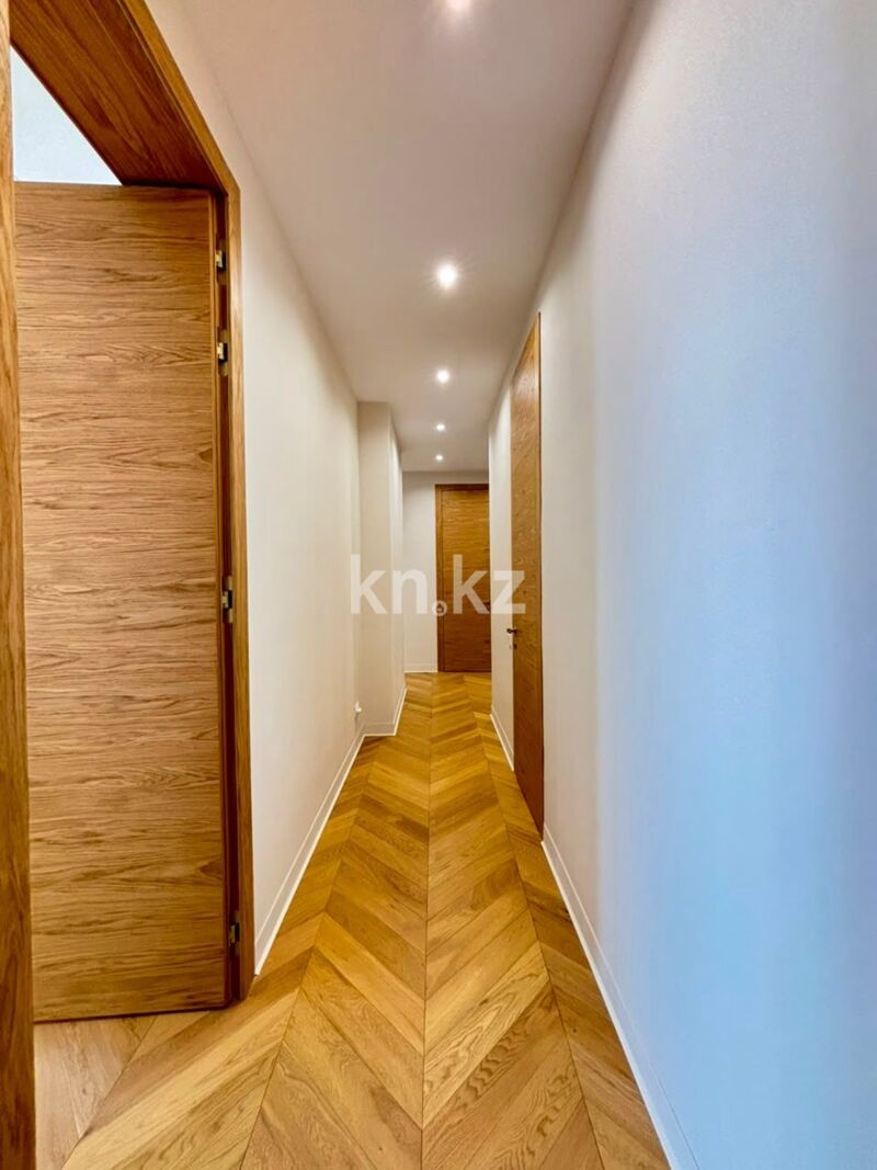 Продажа 3-комнатной квартиры, 194 м² - Продажа квартир в монолитном доме в Астане - страница 3 фото 29 из 36