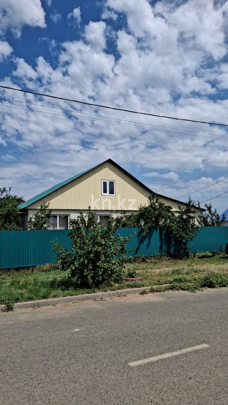 Продажа 4-комнатного дома, 157 м² - Продажа четырехкомнатных домов, коттеджей в Уральске фото 1 из 23