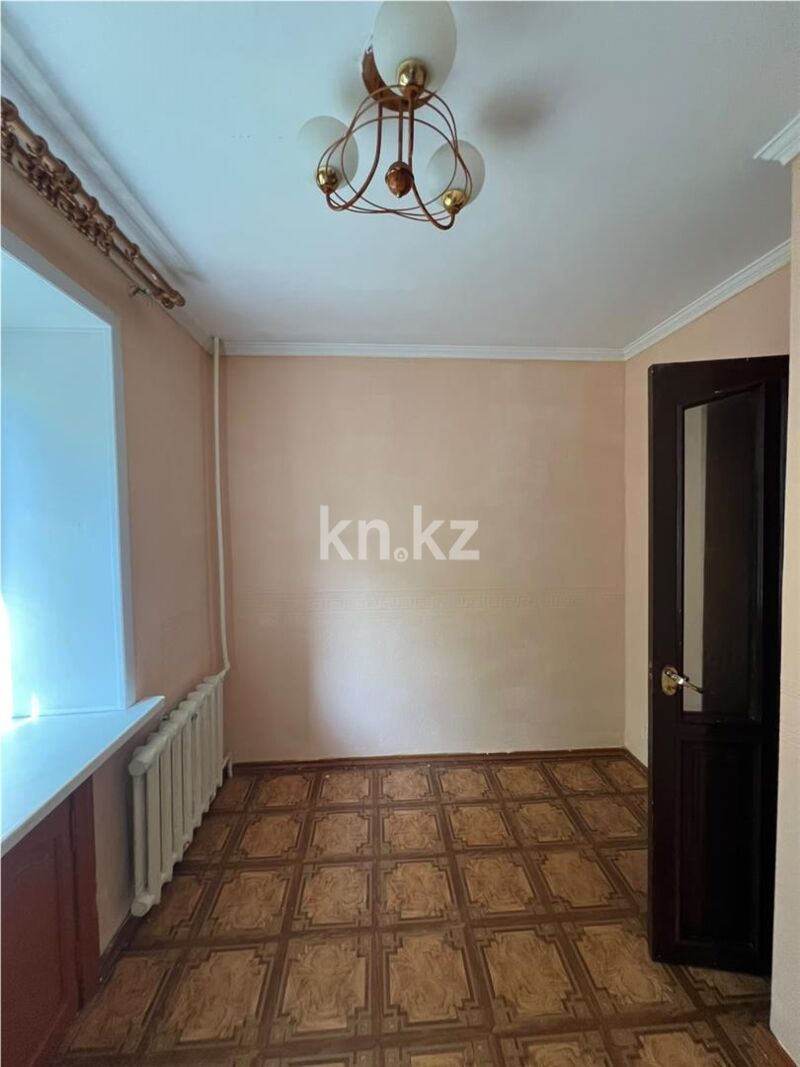 Продажа 3-комнатной квартиры, 57 м² - Продажа квартир в Михайловке Караганды - страница 3 фото 8 из 12