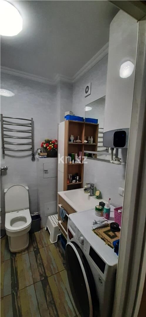 Продажа 2-комнатной квартиры, 73 м² - Продажа двухкомнатных квартир на Юго-Востоке Караганды - страница 12 фото 11 из 18