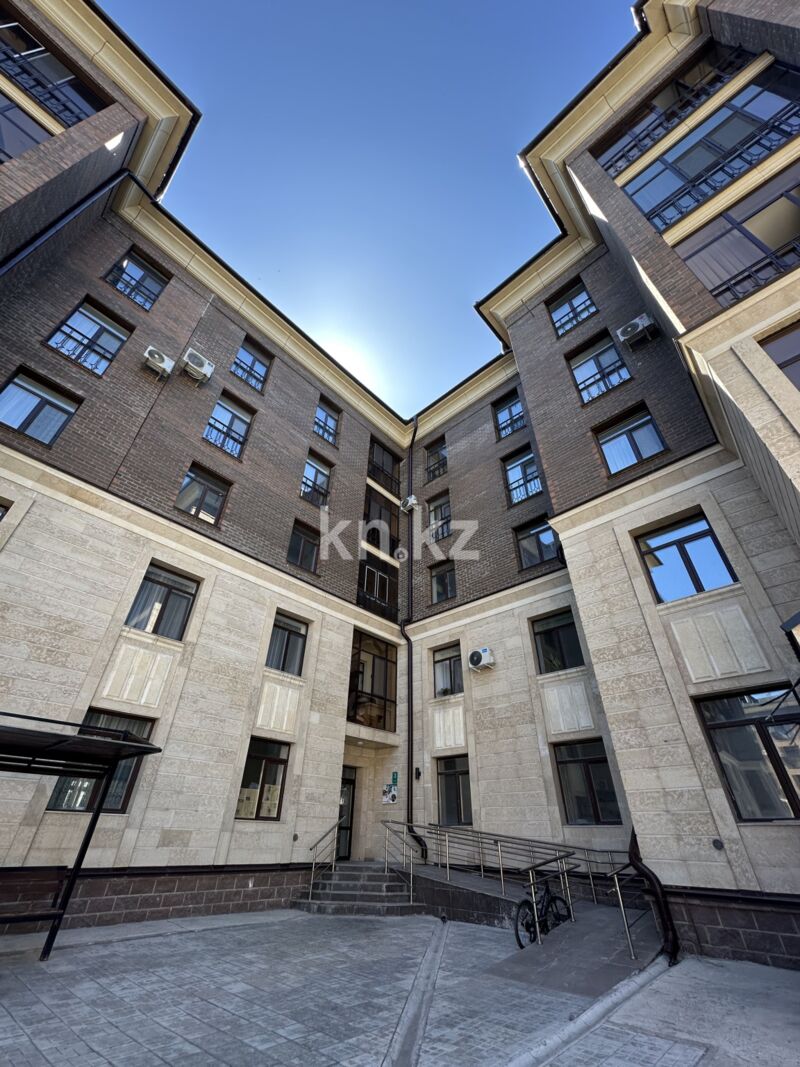 Продажа 2-комнатной квартиры, 69.3 м² - Продажа двухкомнатных квартир в кирпичном доме в Караганде - страница 27 фото 9 из 25