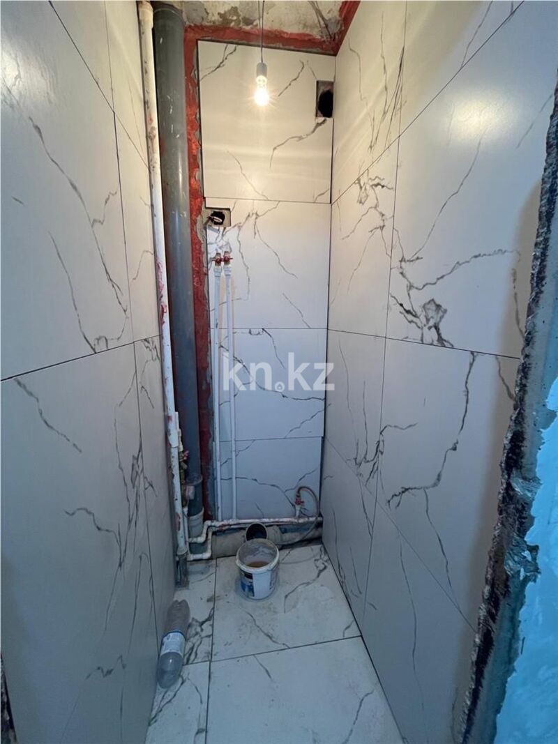 Продажа 1-комнатной квартиры, 36 м² - Продажа однокомнатных квартир в панельном доме в Караганде - страница 8 фото 8 из 14