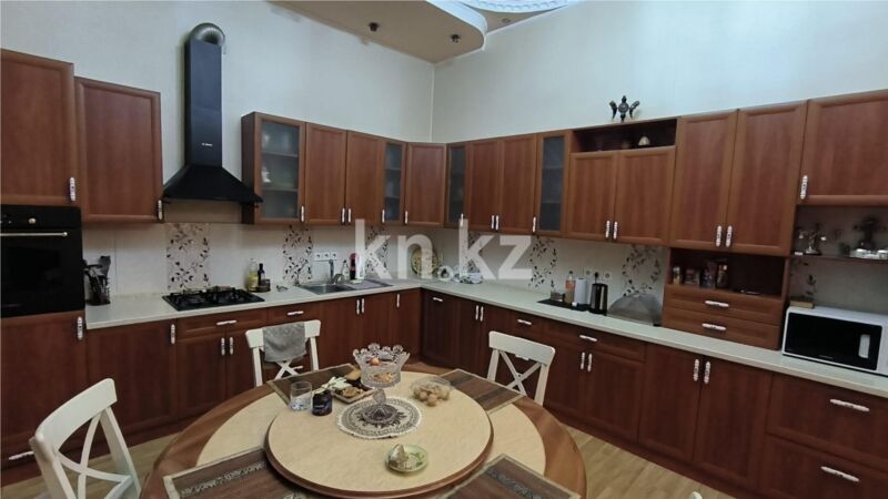 Продажа 4-комнатного дома, 151 м² - Продажа домов, коттеджей в Караганде - страница 2 фото 13 из 24
