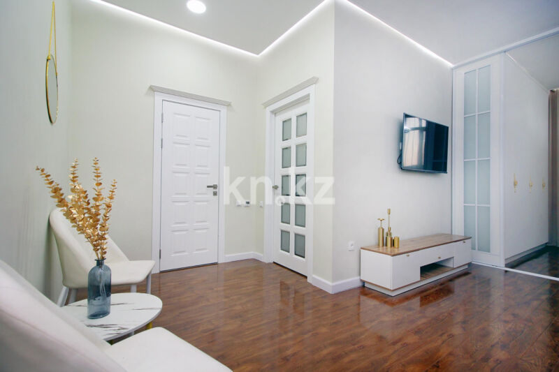 Аренда 2-комнатной квартиры посуточно, 50 м² - Аренда двухкомнатных квартир посуточно в Казахстане - страница 2 фото 11 из 22