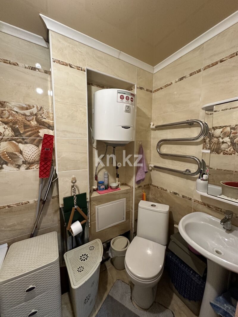 Продажа 3-комнатной квартиры, 61.8 м² - Продажа трехкомнатных квартир на Юго-Востоке Караганды - страница 23 фото 18 из 31