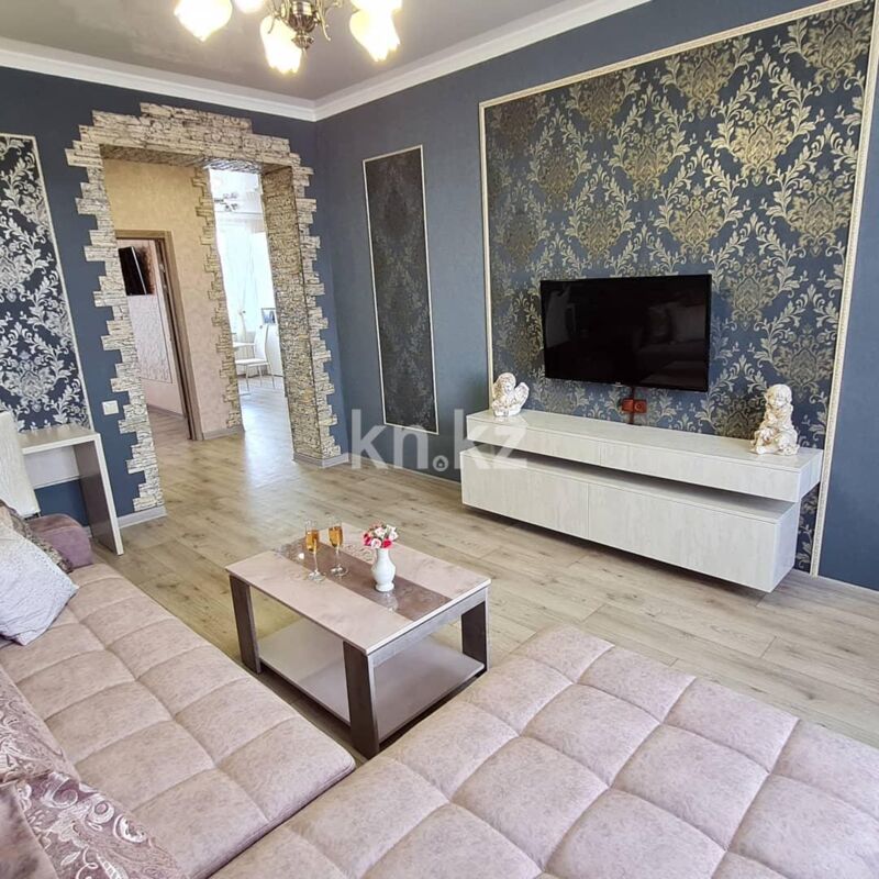 Аренда 2-комнатной квартиры посуточно, 56 м² - Аренда двухкомнатных квартир посуточно в Усть-Каменогорске фото 1 из 20