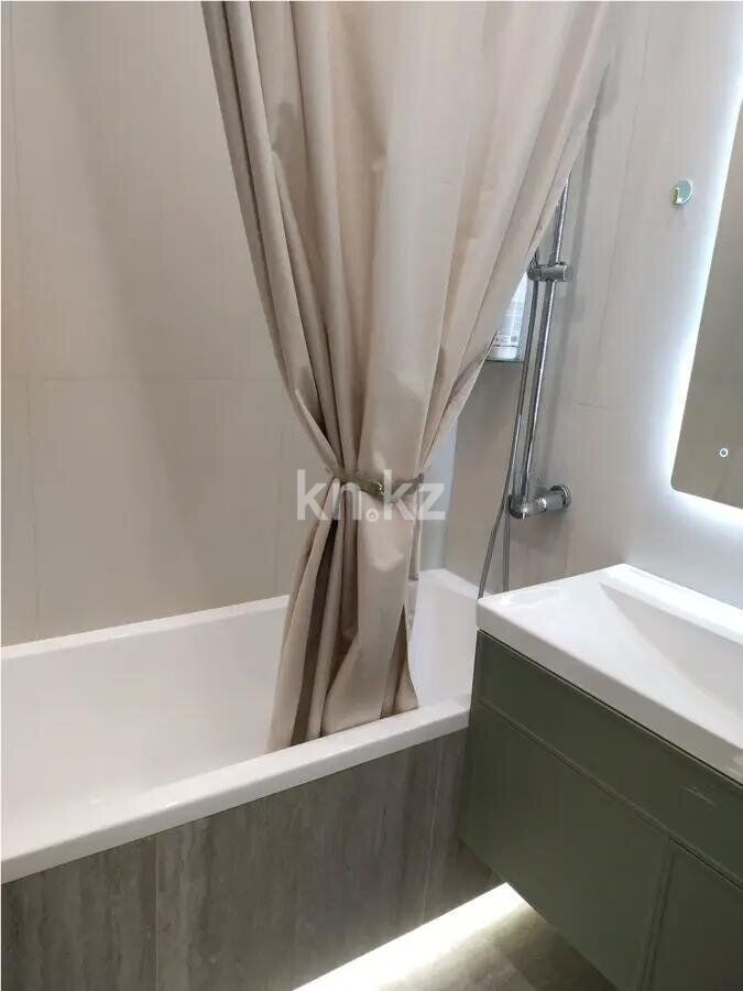 Продажа 3-комнатной квартиры, 75 м² - Продажа трехкомнатных квартир в Казахстане - страница 18 фото 3 из 3