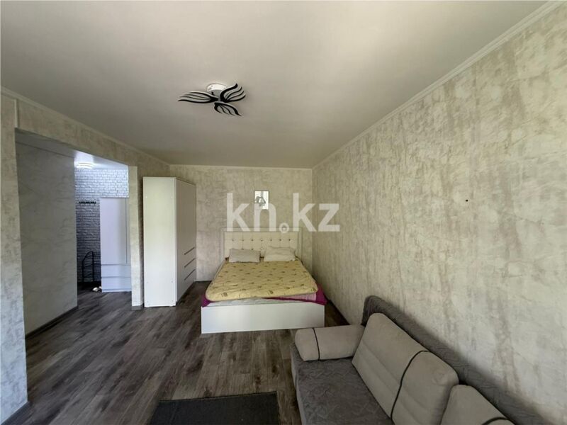 Продажа 1-комнатной квартиры, 31 м² - Продажа однокомнатных квартир в панельном доме в Караганде фото 2 из 10