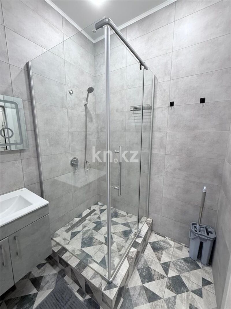 Продажа 2-комнатной квартиры, 42 м² - Продажа двухкомнатных квартир на Юго-Востоке Караганды - страница 16 фото 11 из 13