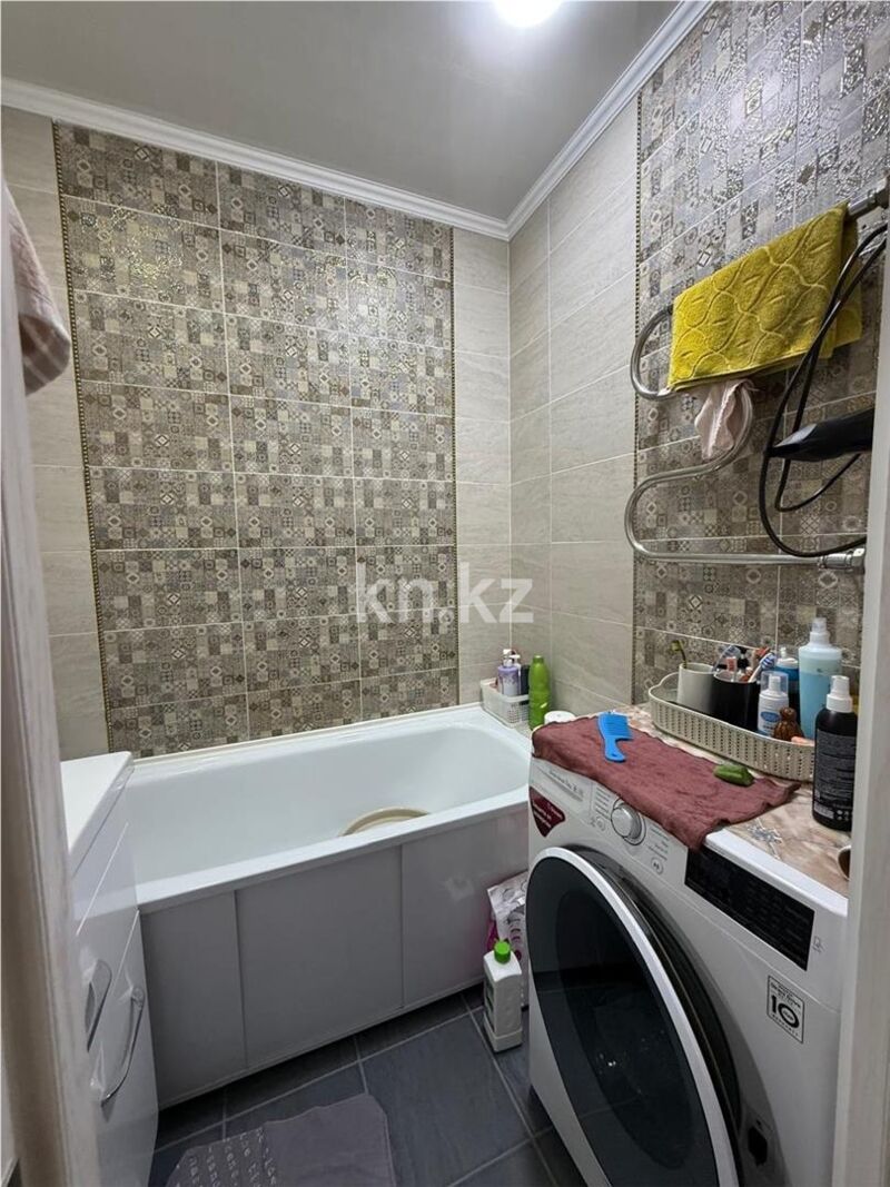Продажа 3-комнатной квартиры, 63 м² - Продажа трехкомнатных квартир в панельном доме в Караганде - страница 11 фото 13 из 15