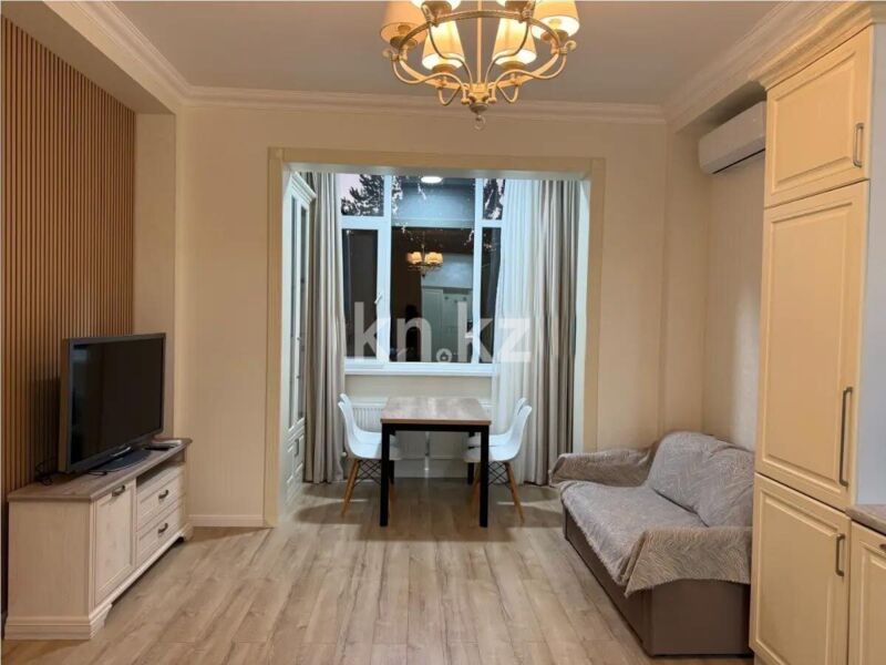 Продажа 3-комнатной квартиры, 60 м² - Продажа трехкомнатных квартир в Медеуском р-не Алматы - страница 3 фото 1 из 4