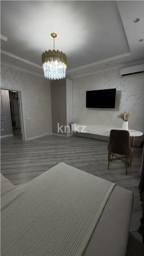 Продажа 3-комнатной квартиры, 95.2 м² - Продажа квартир в кирпичном доме в Астане - страница 179 фото 1 из 6