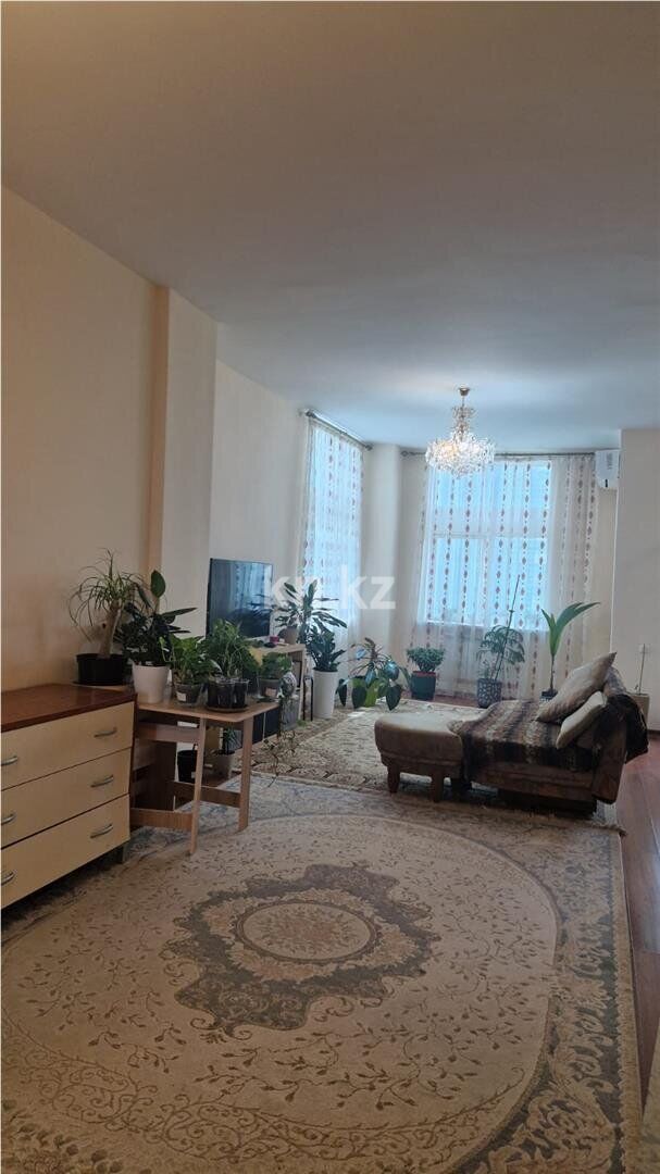 Продажа 2-комнатной квартиры, 70 м² - Продажа квартир в монолитно-каркасном доме в Астане - страница 4 фото 4 из 11