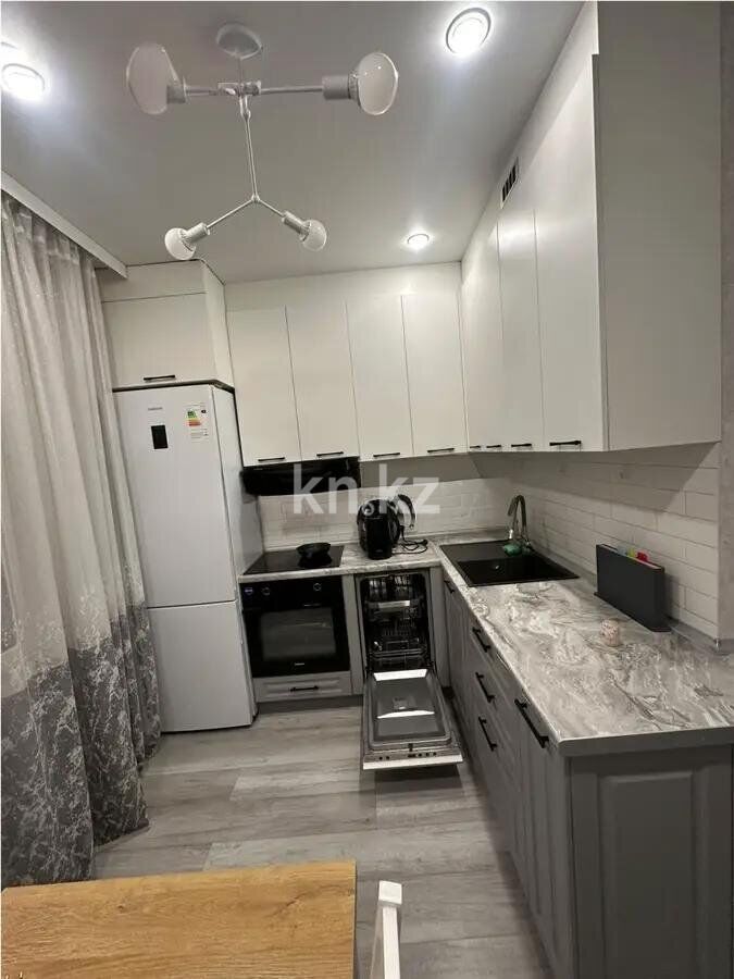 Продажа 1-комнатной квартиры, 40.3 м² - Продажа однокомнатных квартир в Казахстане - страница 14 фото 2 из 4