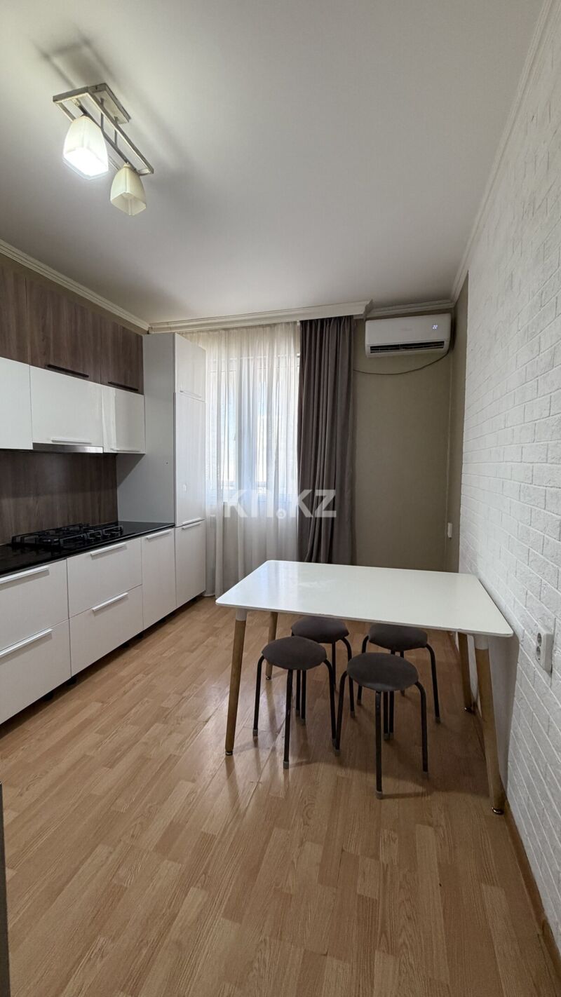 Аренда 3-комнатной квартиры, 95 м² - Аренда квартир помесячно в Казахстане фото 1 из 19