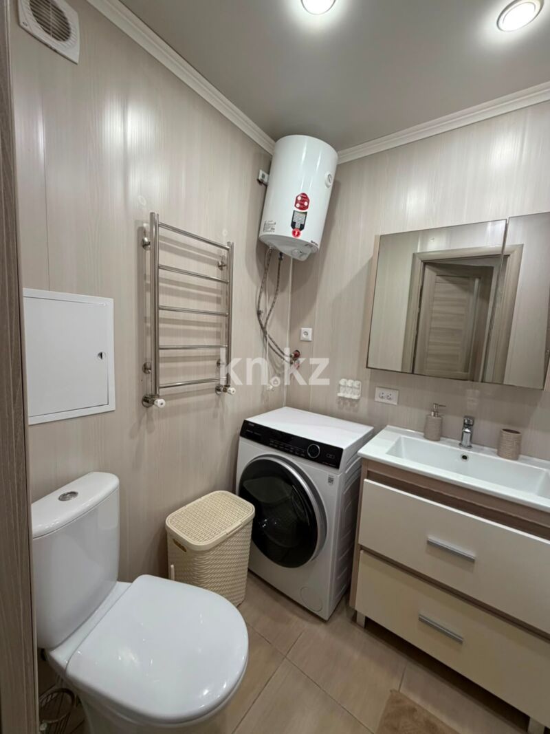 Продажа 2-комнатной квартиры, 43 м² - Продажа двухкомнатных квартир в кирпичном доме в Караганде - страница 19 фото 16 из 23