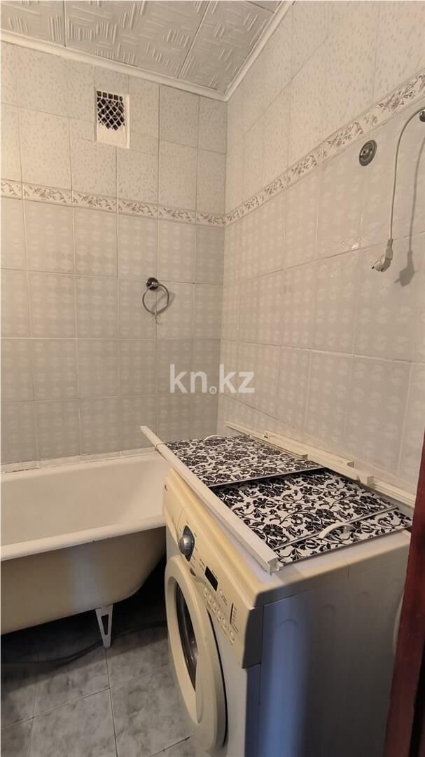 Продажа 3-комнатной квартиры, 61 м² - Продажа трехкомнатных квартир в Майкудуке Караганды - страница 6 фото 11 из 18