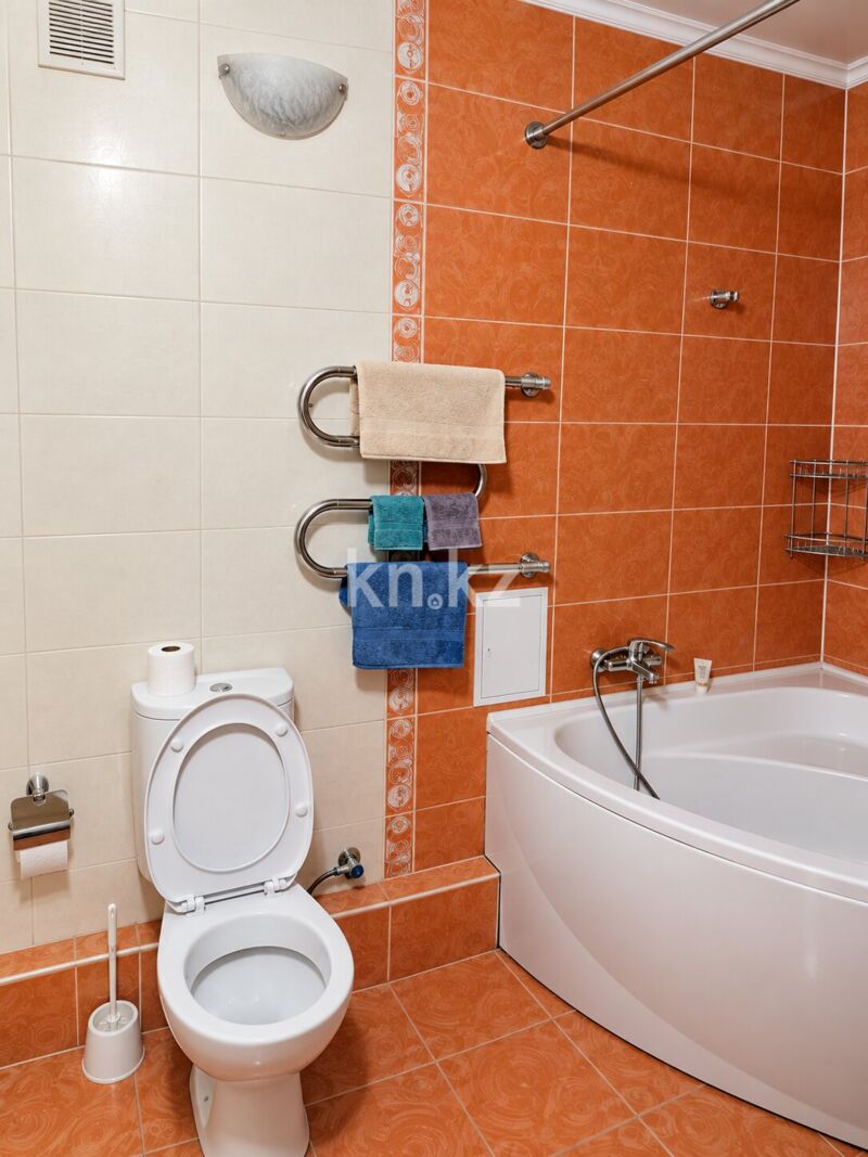 Аренда 3-комнатной квартиры, 120 м² - Аренда трехкомнатных квартир помесячно в Астане фото 8 из 10