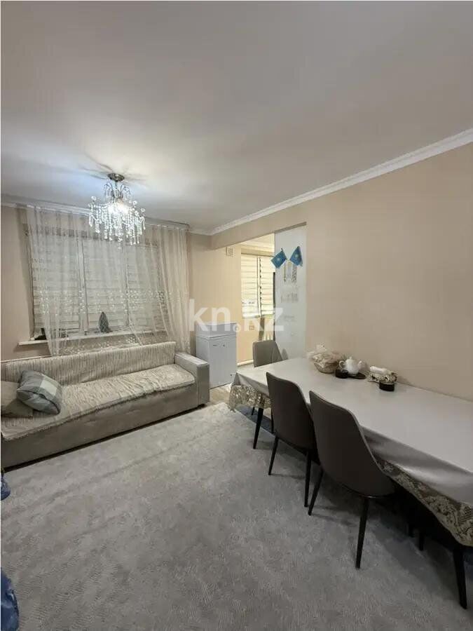 Продажа 3-комнатной квартиры, 60 м² - Продажа квартир в кирпичном доме в Казахстане фото 1 из 5