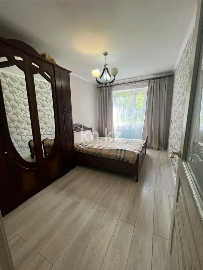 Продажа 4-комнатной квартиры, 80 м² - Продажа квартир в районе Юго-Восток в Караганде фото 4 из 8