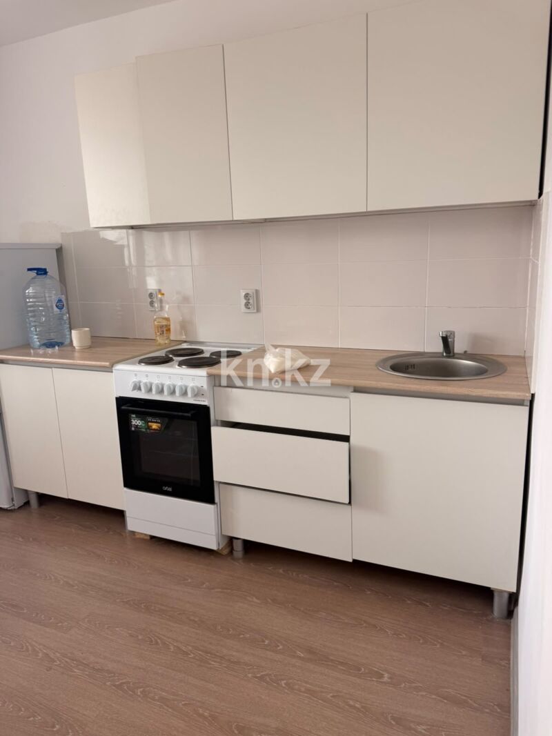 Аренда 1-комнатной квартиры, 38 м² - Аренда квартир помесячно в Казахстане фото 1 из 6