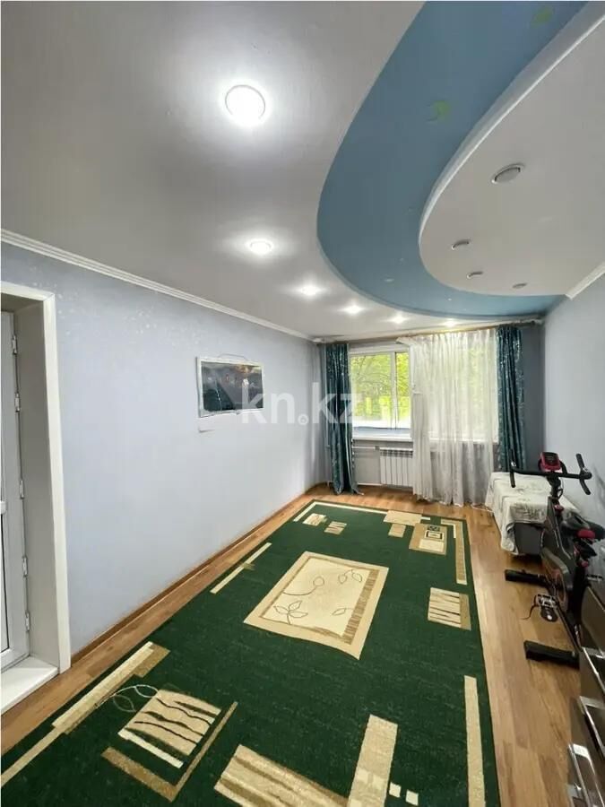 Продажа 3-комнатной квартиры, 70 м² - Продажа трехкомнатных квартир на Юго-Востоке Караганды - страница 10 фото 3 из 7