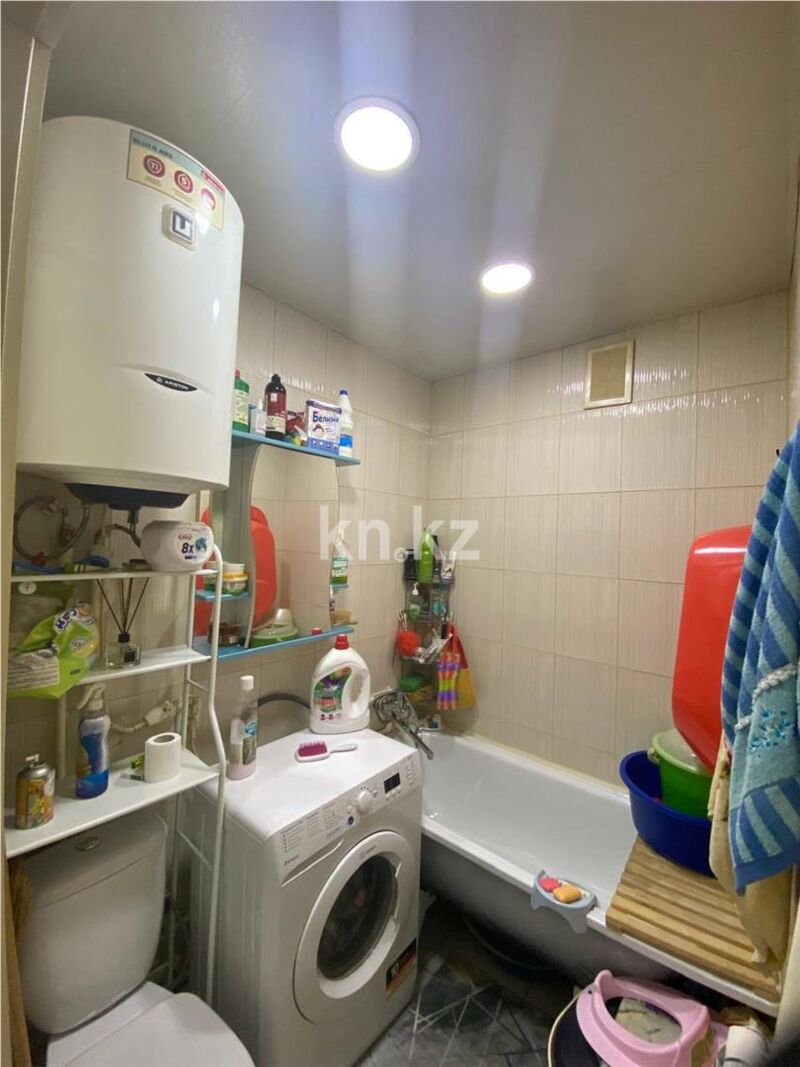 Продажа 2-комнатной квартиры, 46 м² - Продажа двухкомнатных квартир в Майкудуке Караганды - страница 14 фото 12 из 15