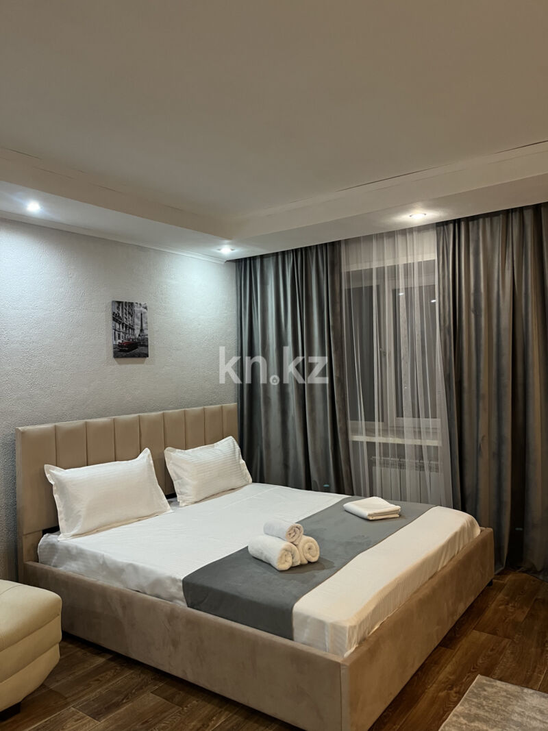Аренда 1-комнатной квартиры посуточно, 31 м² - Аренда квартир посуточно в Казахстане - страница 3 фото 1 из 10