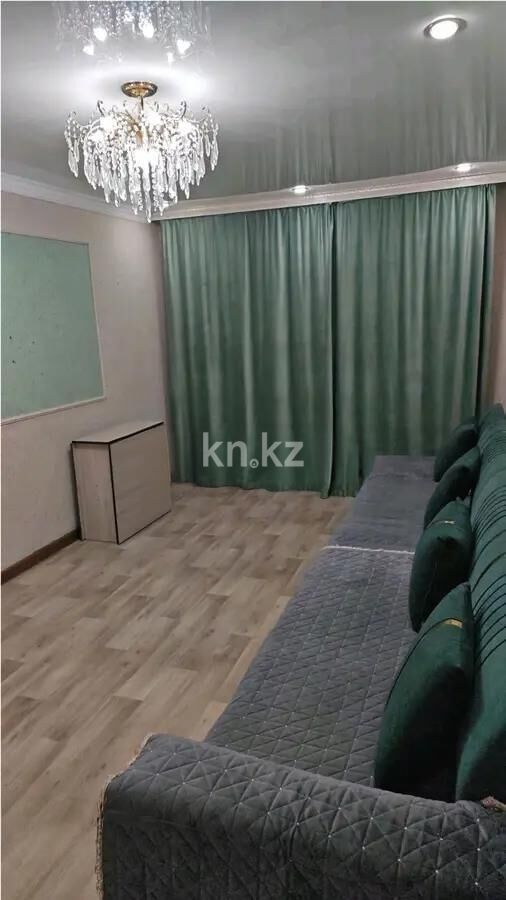 Продажа 3-комнатной квартиры, 63 м² - Продажа трехкомнатных квартир в Караганде - страница 2 фото 2 из 11